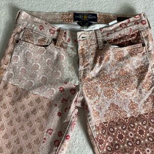 Lucky brand printed Charlie skinny jeans size 6 28